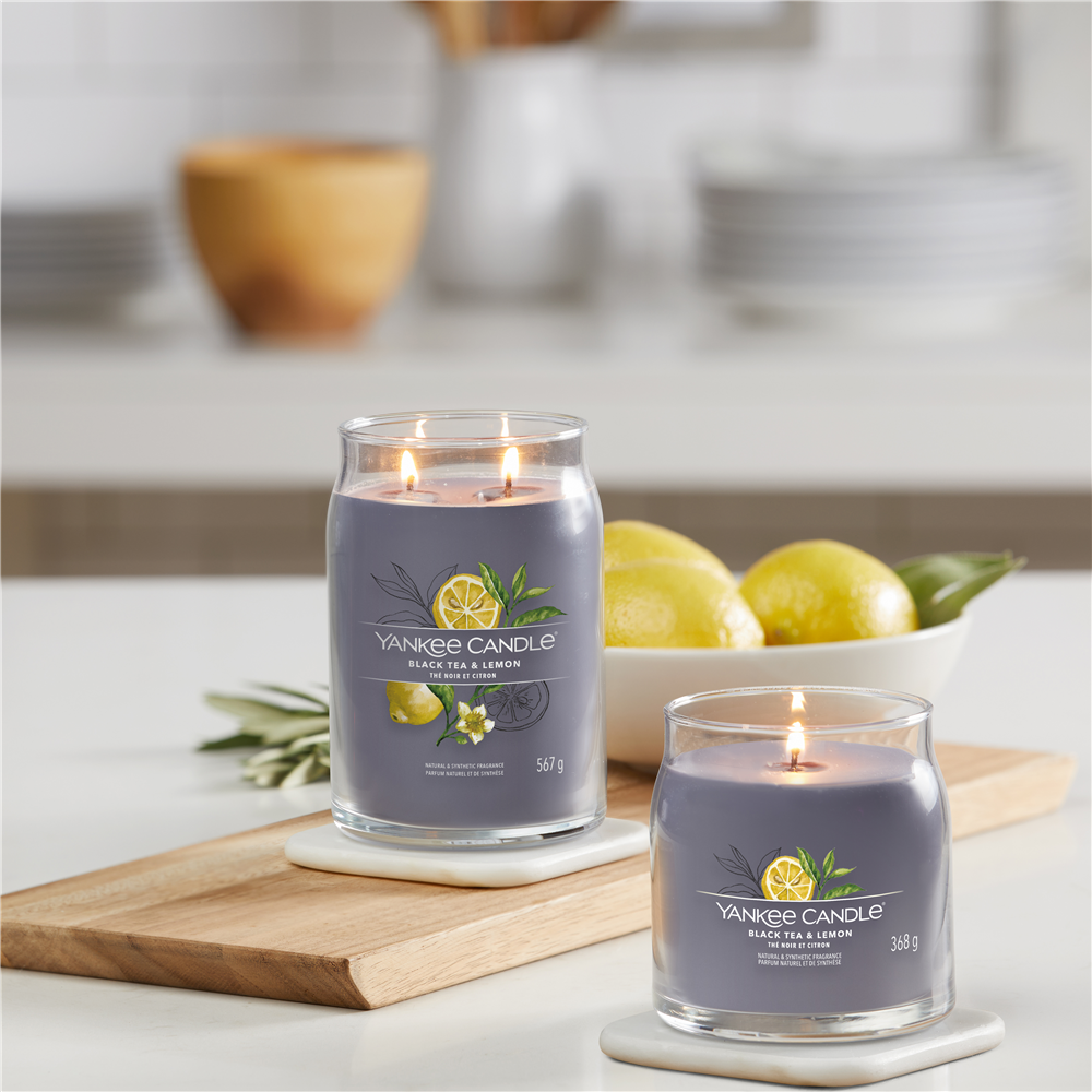 Black Tea & Lemon Signature Medium Jar – Image 3