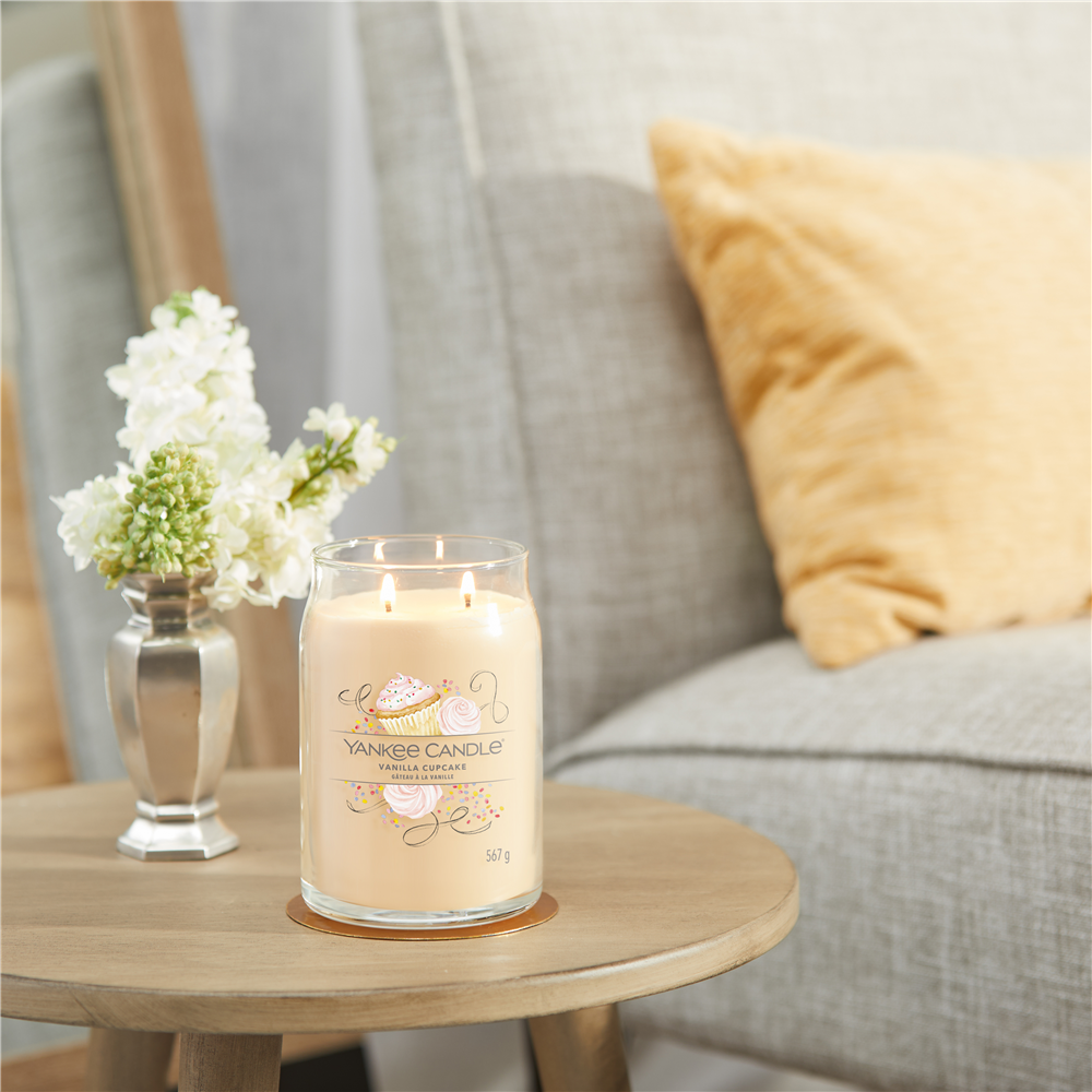 Vanilla Cupcake Signature Large Jar – Image 2