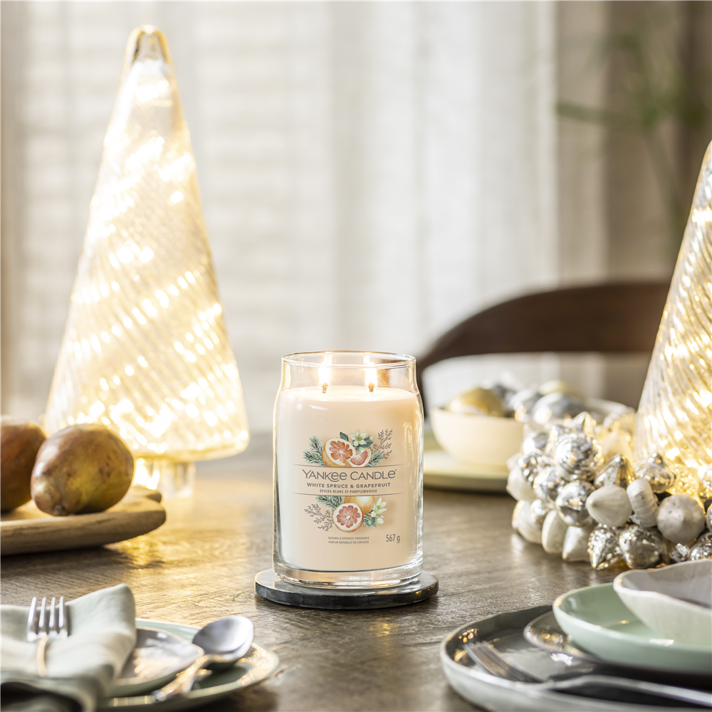 White Spruce & Grapefruit Signature Large Jar – Image 3