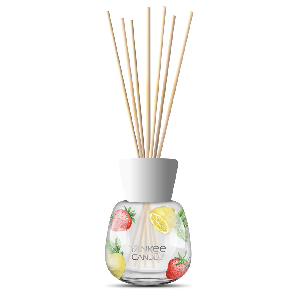 Iced Berry Lemonade Signature Reed Diffuser 100ml