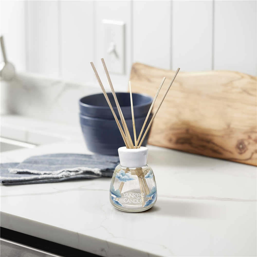Ocean Air Signature Reed Diffuser 100ml – Image 3