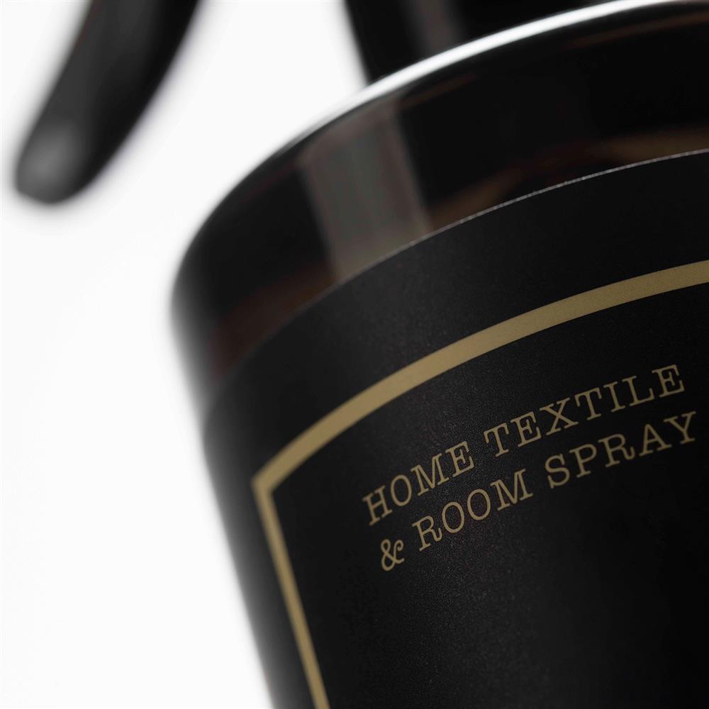 Amber & Sandalwood Home Textile Spray 500ml – Image 3