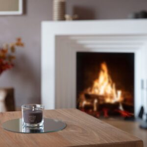 Alternative view of Feu Crépitant Signature Filled Votive